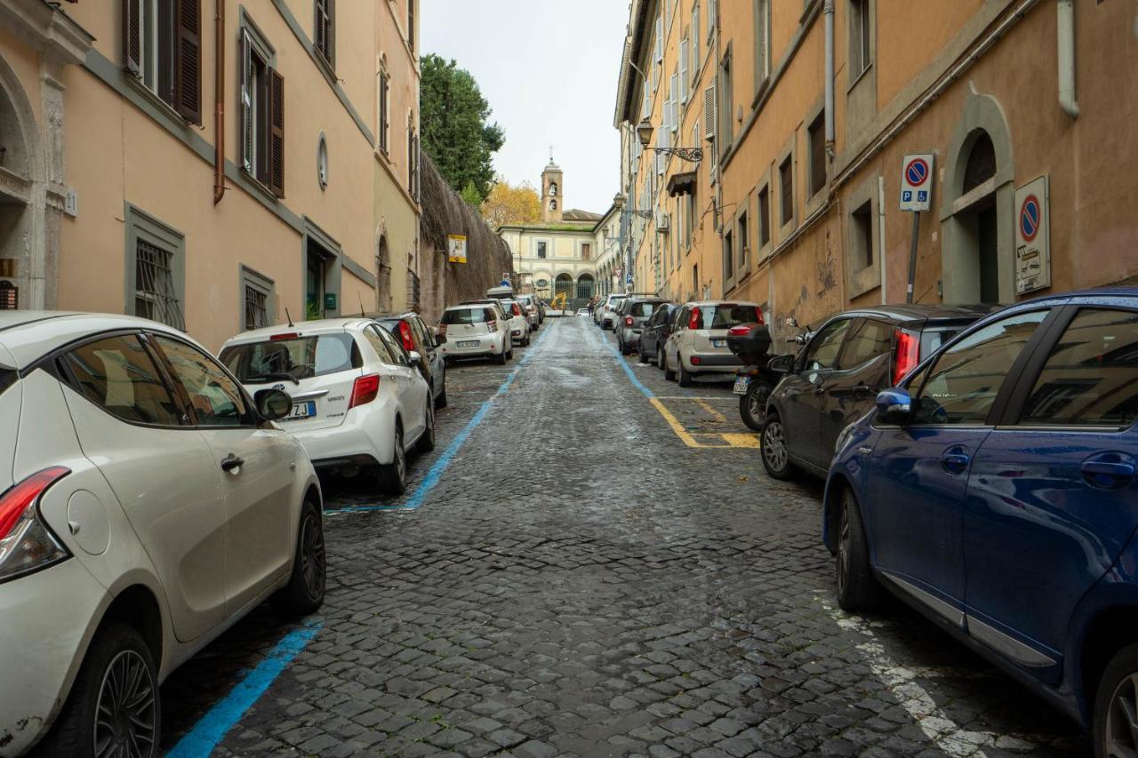 ローマA Due Passi Da S.Pietro E Castel Sant'Angelo Loft Gianicoloアパートメント エクステリア 写真