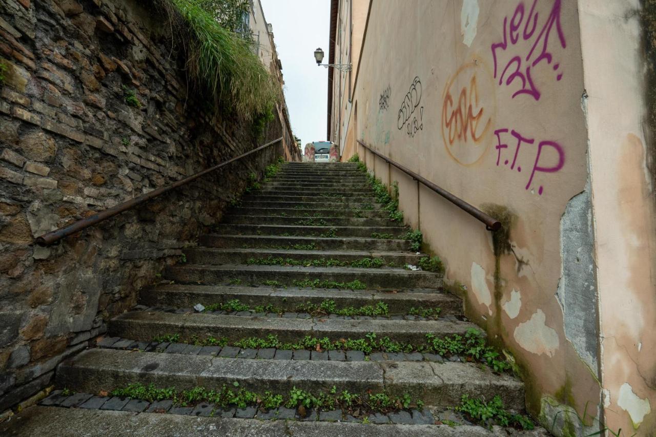 ローマA Due Passi Da S.Pietro E Castel Sant'Angelo Loft Gianicoloアパートメント エクステリア 写真